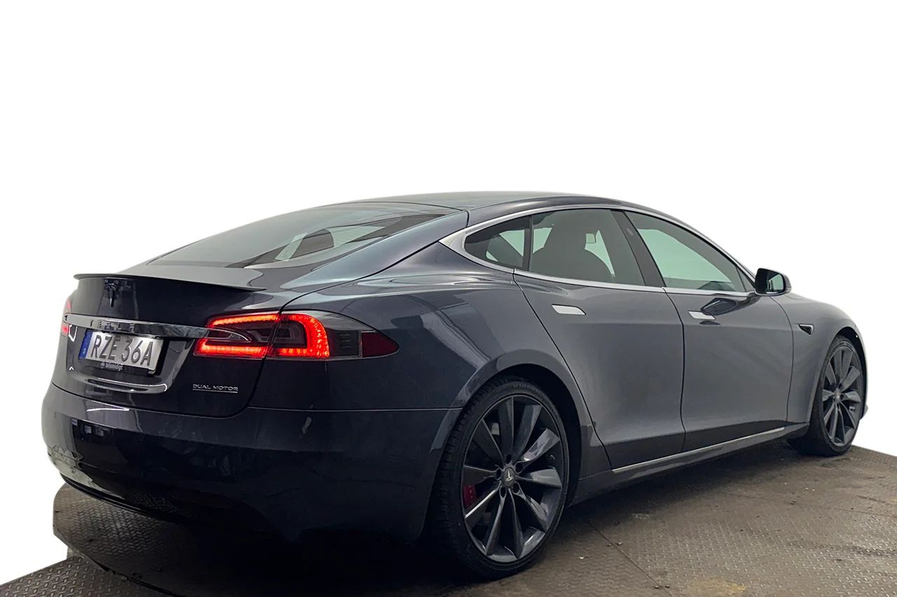 Tesla Model S Performance Pano CCS Uppgr AdaptivLF SE SPEC 0-100 2.7s 761hk – bild 5 av 31