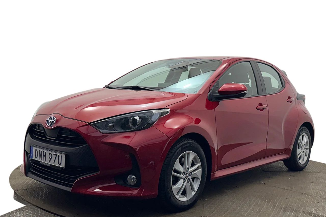 Toyota Yaris Hybrid Kamera Rattvärme Filassist MOMS 116hk