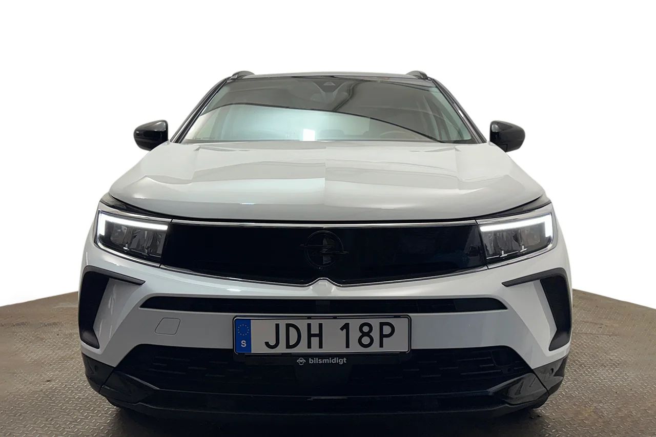 Opel Grandland 1.2 Turbo Drag Navi Kamera Cockpit Delläder Rattvärme – bild 2 av 28