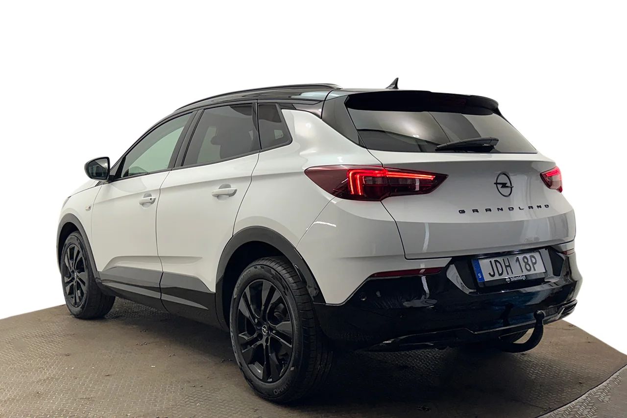 Opel Grandland 1.2 Turbo Drag Navi Kamera Cockpit Delläder Rattvärme – bild 8 av 28