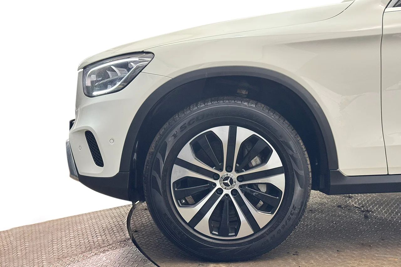 Mercedes-Benz GLC 300 de 4M Drag Navi Kamera Delläder P-Klimat 306hk – bild 9 av 35