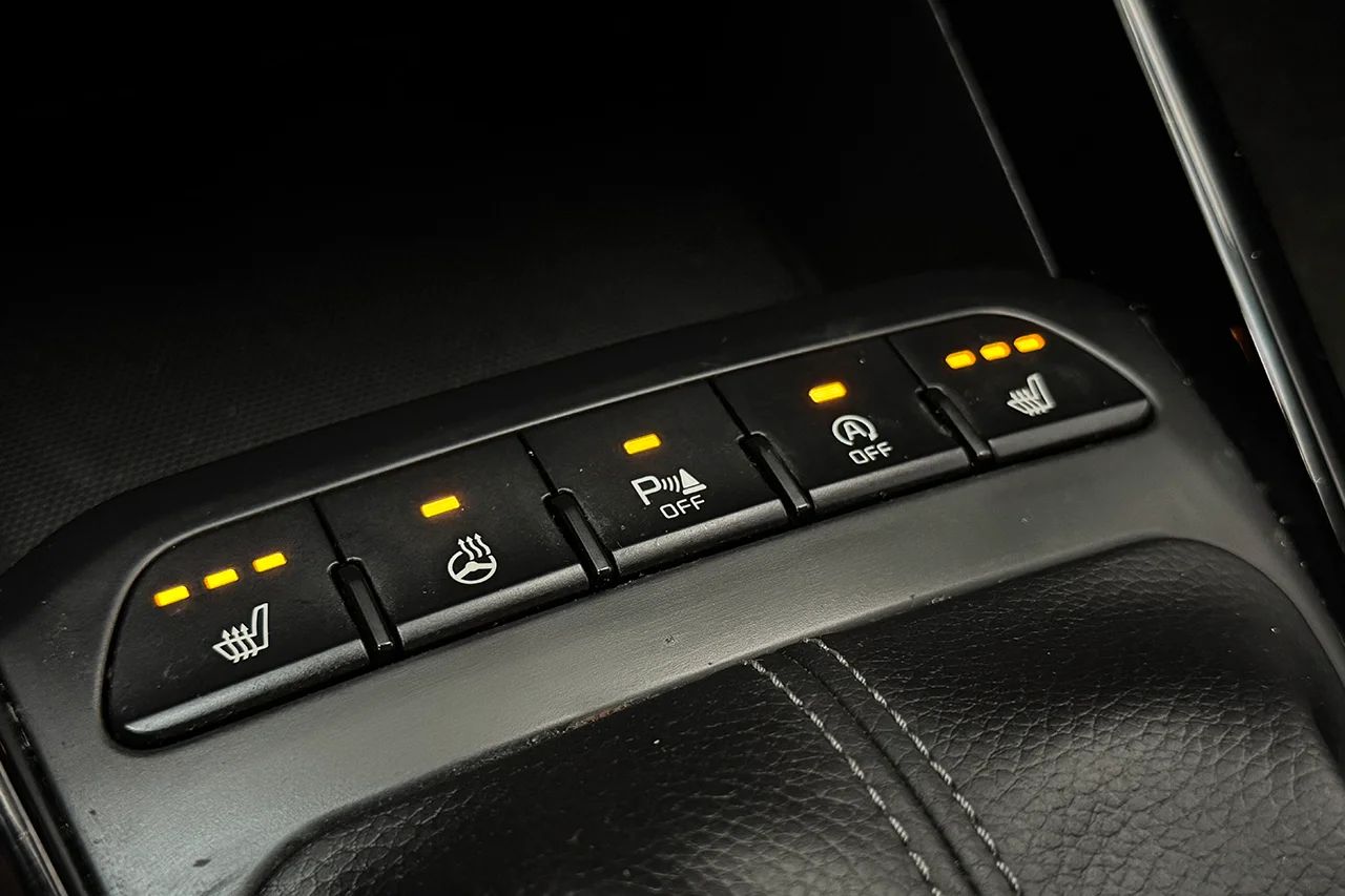 Kia Rio 1.2 GLS Kamera Filassist Rattvärme AppConnect – bild 27 av 30