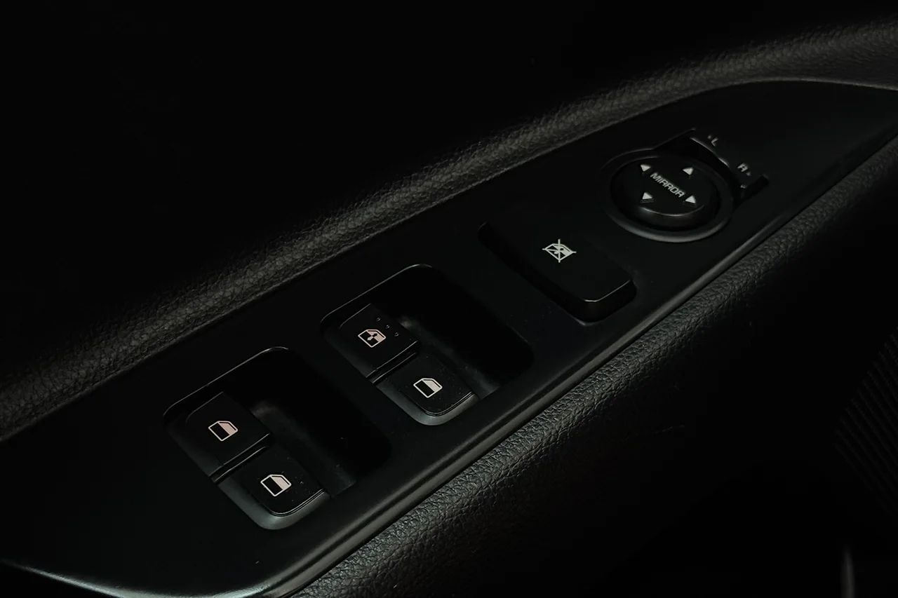 Kia Rio 1.2 GLS Kamera Filassist Rattvärme AppConnect – bild 29 av 30