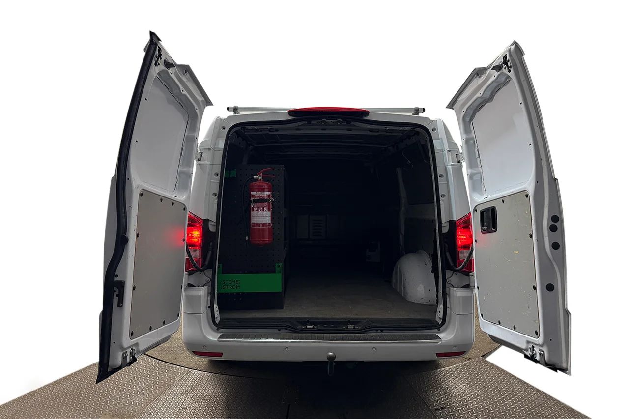 Mercedes-Benz Vito 119 CDI 2.8t L3 Extra Lång Drag Inredd Navigation Kamera Värmare Läder 3sits – bild 7 av 28