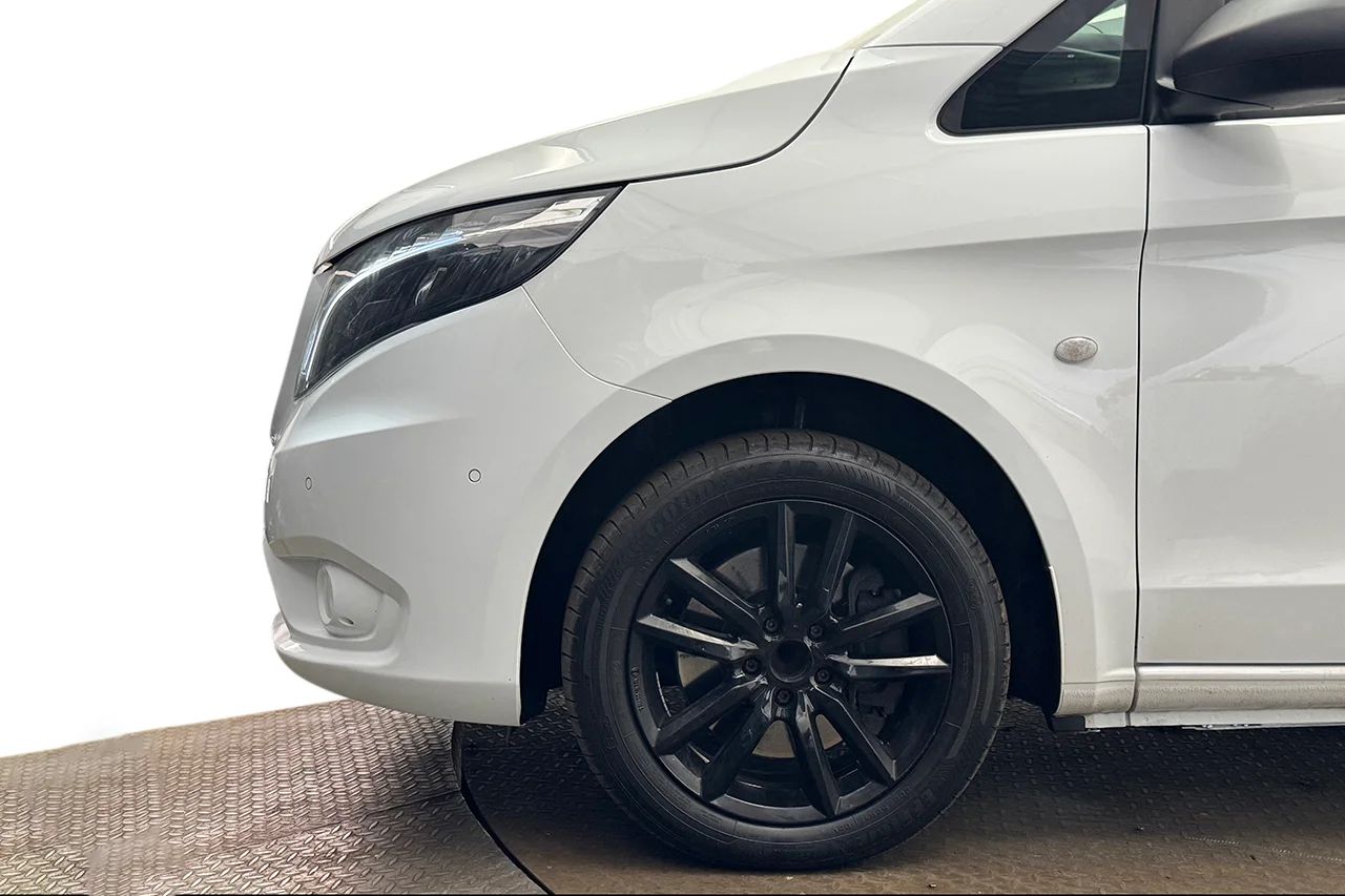 Mercedes-Benz Vito 119 CDI 2.8t L3 Extra Lång Drag Inredd Navigation Kamera Värmare Läder 3sits – bild 10 av 28