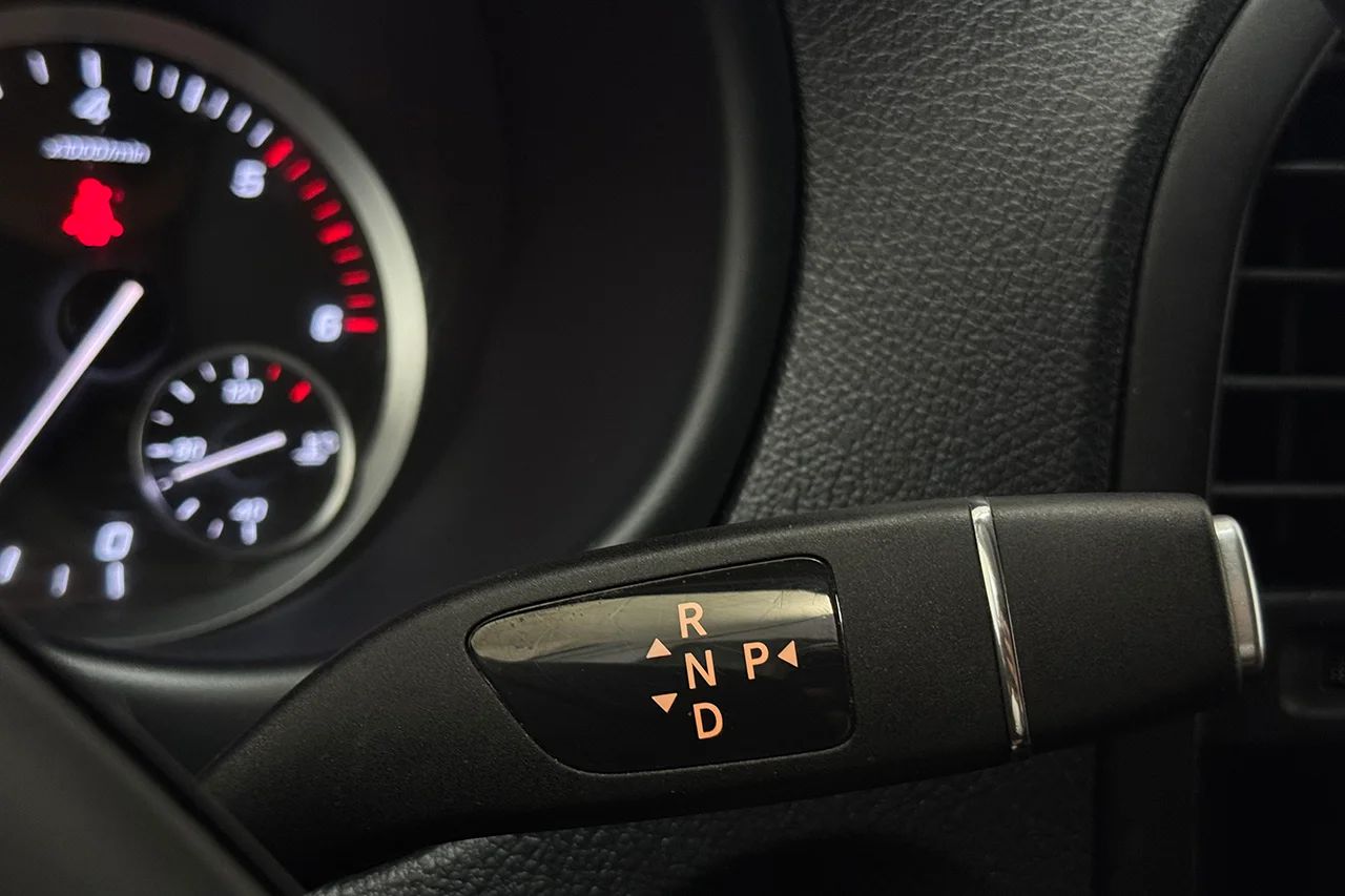 Mercedes-Benz Vito 119 CDI 2.8t L3 Extra Lång Drag Inredd Navigation Kamera Värmare Läder 3sits – bild 20 av 28