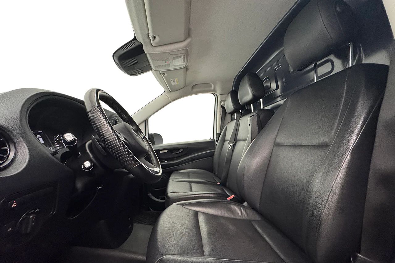 Mercedes-Benz Vito 119 CDI 2.8t L3 Extra Lång Drag Inredd Navigation Kamera Värmare Läder 3sits – bild 13 av 28