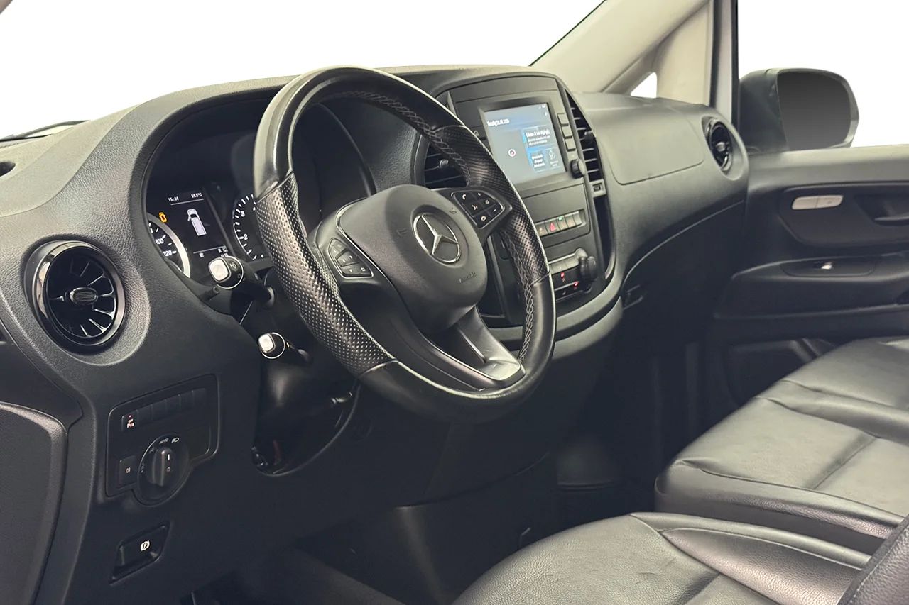 Mercedes-Benz Vito 119 CDI 2.8t L3 Extra Lång Drag Inredd Navigation Kamera Värmare Läder 3sits – bild 14 av 28