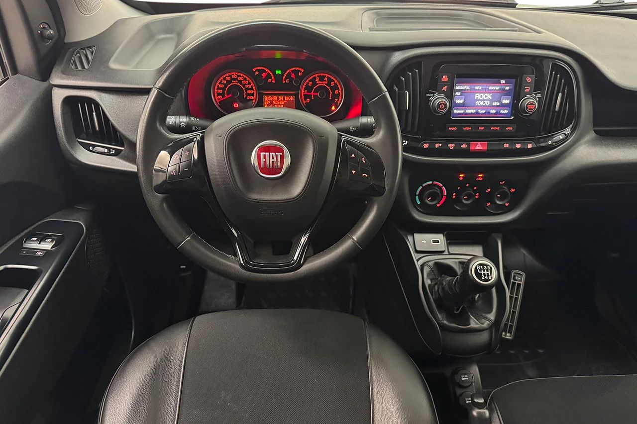 Fiat Doblo Maxi 0.9 t 1.4 NP CNG 3sits Drag Inredd Kamera Värmare MOMS – bild 17 av 24