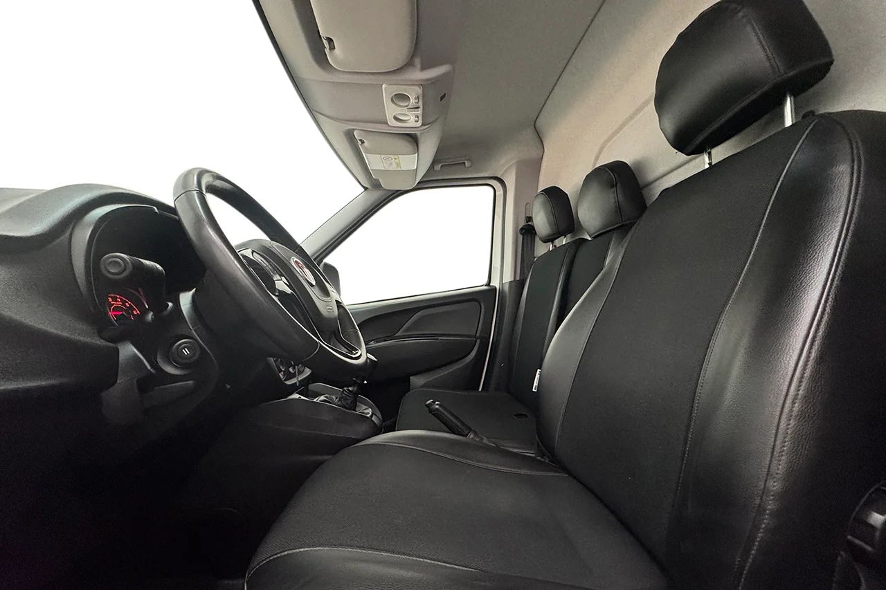 Fiat Doblo Maxi 0.9 t 1.4 NP CNG 3sits Drag Inredd Kamera Värmare MOMS – bild 13 av 24