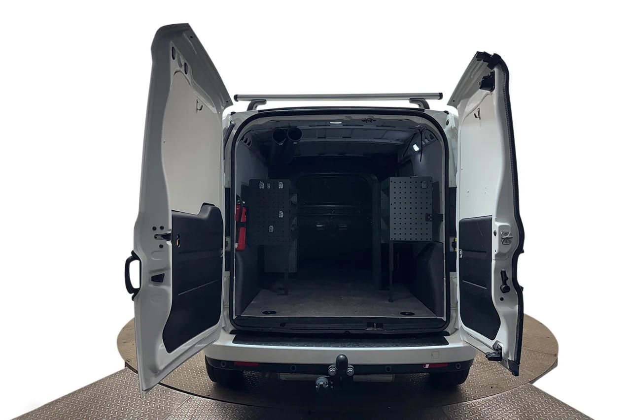 Fiat Doblo Maxi 0.9 t 1.4 NP CNG 3sits Drag Inredd Kamera Värmare MOMS – bild 7 av 24