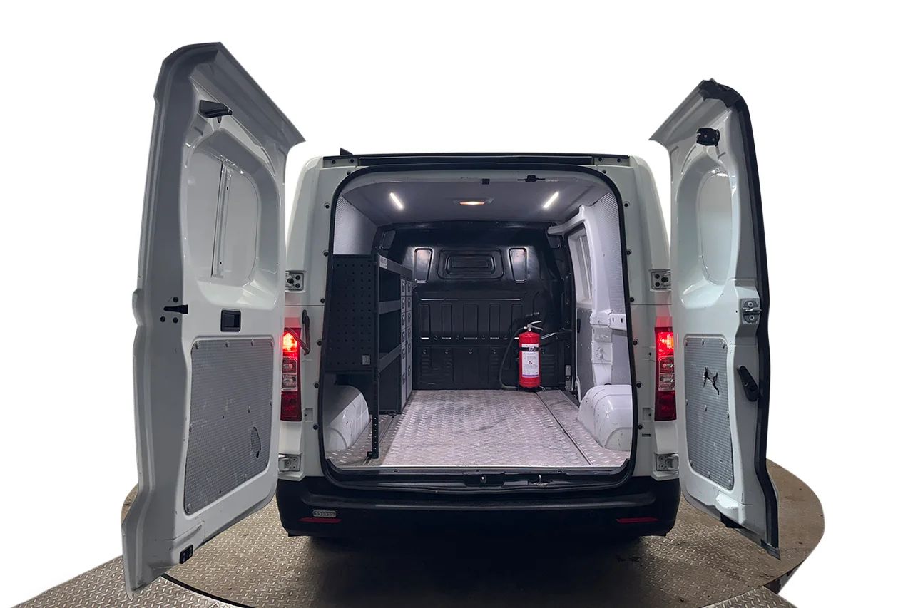 Maxus e-Deliver 3 Inredd Kamera LED-ramp CCS MOMS 122hk – bild 7 av 28