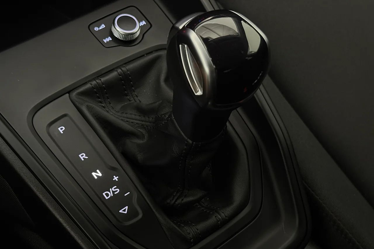 Audi A1 Sportback 30 TFSI Aut Proline Cockpit P-Sens MOMS 116hk – bild 23 av 27