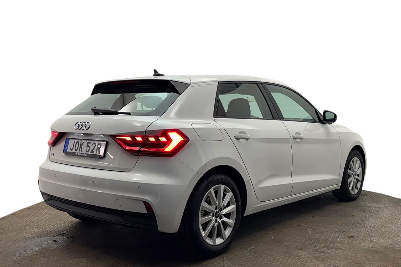 Audi A1 Sportback 30 TFSI Aut Proline Cockpit P-Sens MOMS 116hk – bild 5 av 27