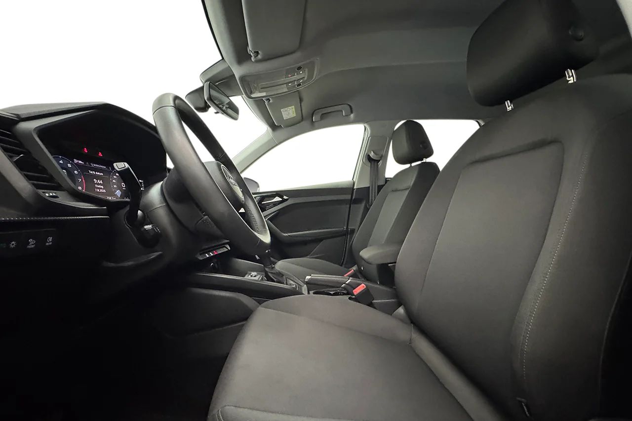 Audi A1 Sportback 30 TFSI Aut Proline Cockpit P-Sens MOMS 116hk – bild 11 av 27