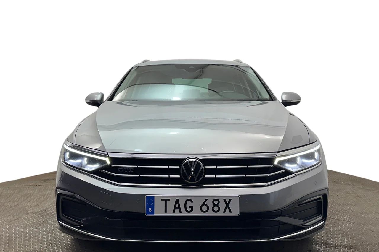 Volkswagen Passat SC GTE 1.4 TSI Executive Business Drag Navi Kamera Läder 218hk – bild 2 av 37