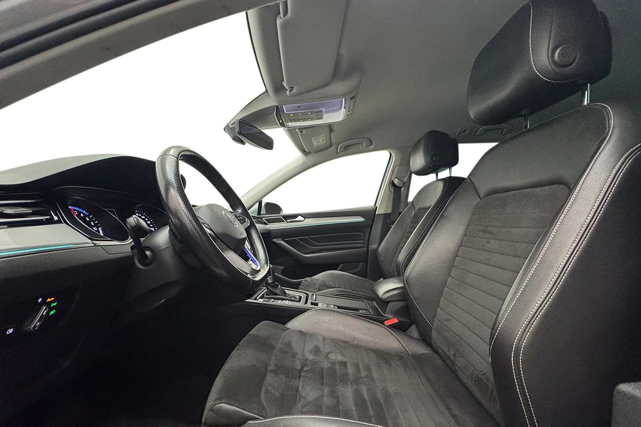 Volkswagen Passat SC GTE 1.4 TSI Executive Business Drag Navi Kamera Läder 218hk – bild 11 av 37
