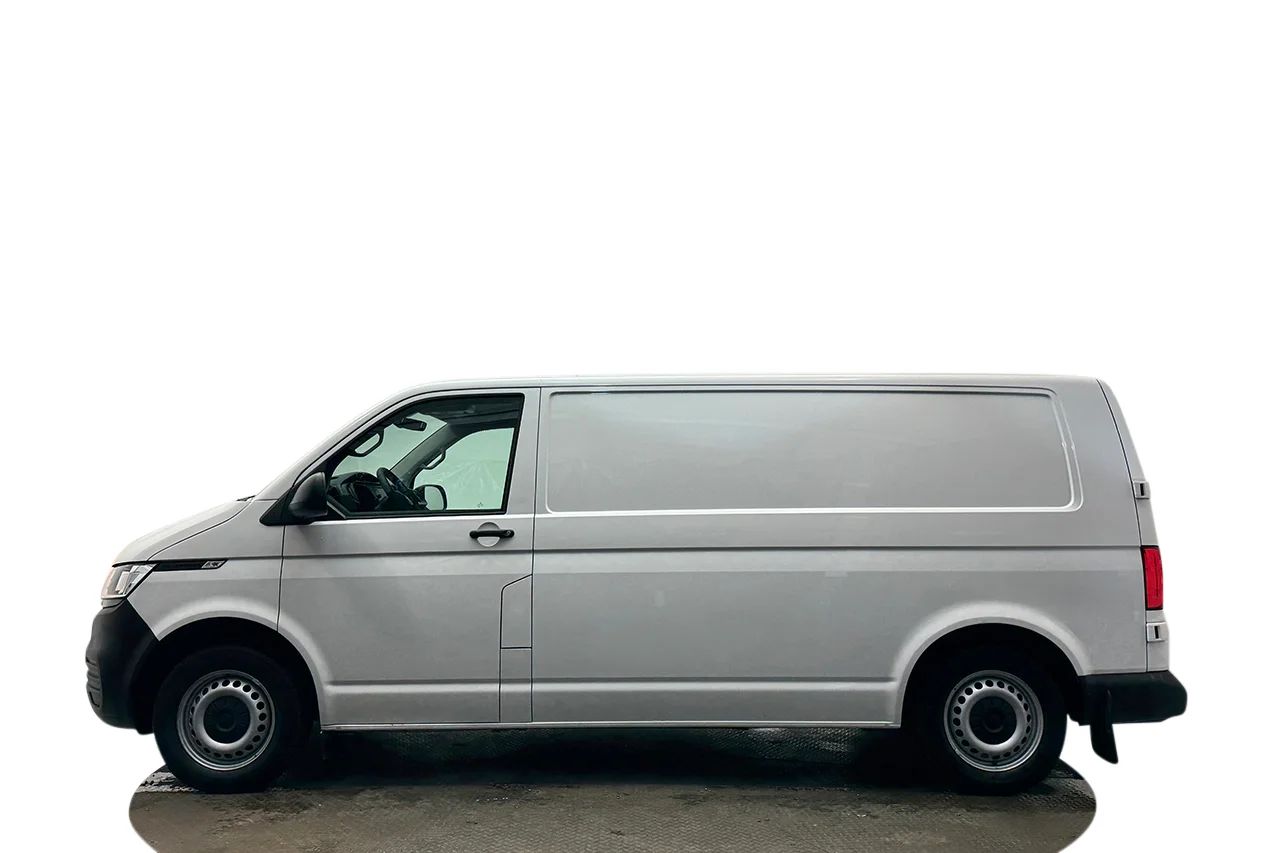 Volkswagen e-Transporter LWB 37.3 kWh Drag 3-sits CCS Kamera MOMS – bild 8 av 25