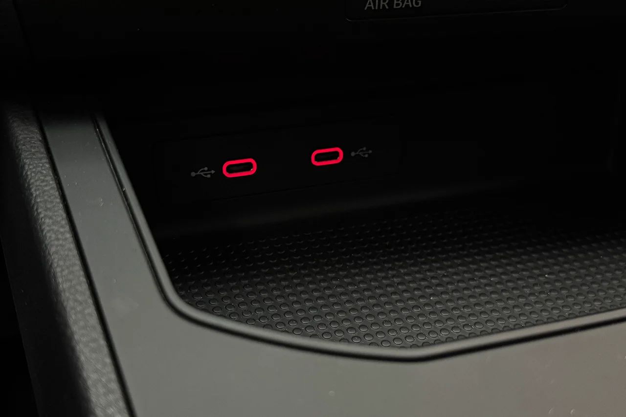Seat Ibiza 1.0 TGI Vision Plus CNG Kamera P-Sens Cockpit LÅGMIL – bild 23 av 26