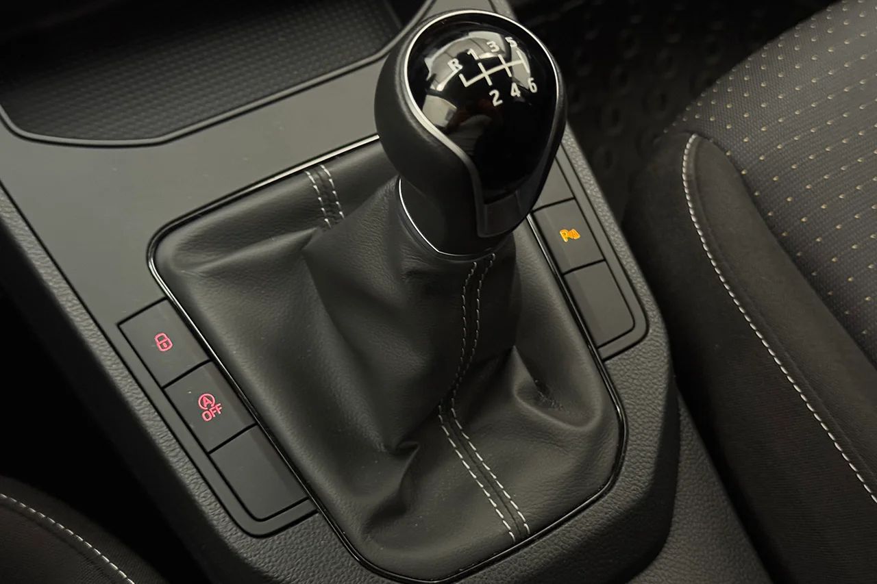Seat Ibiza 1.0 TGI Vision Plus CNG Kamera P-Sens Cockpit LÅGMIL – bild 24 av 26