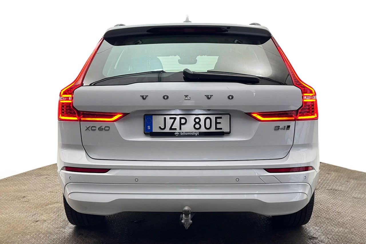 Volvo XC60 B4 AWD Aut Drag Cockpit Navi Kamera AdaptivFH MOMS – bild 6 av 33