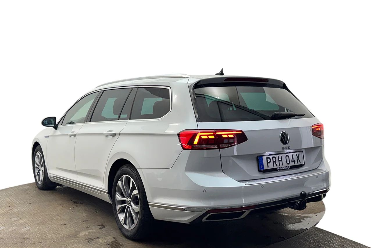Volkswagen Passat SC GTE 1.4 TSI Läder/Alcantara Navi Kamera Cockpit Värmare – bild 9 av 37