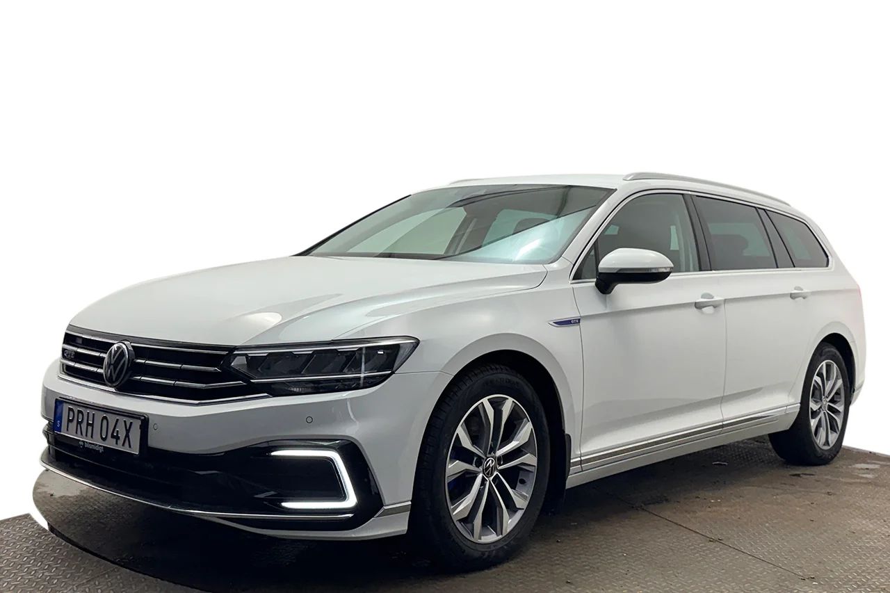 Volkswagen Passat SC GTE 1.4 TSI Läder/Alcantara Navi Kamera Cockpit Värmare