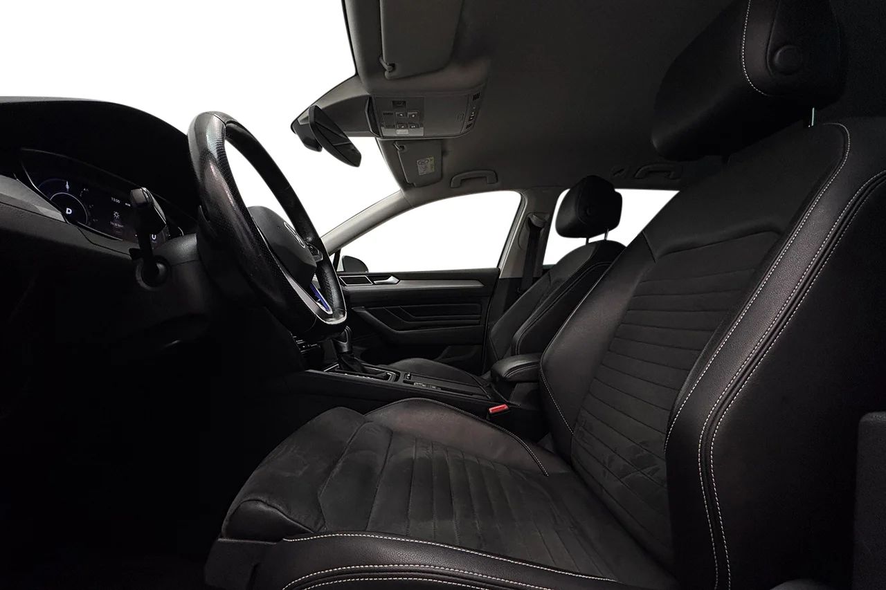 Volkswagen Passat SC GTE 1.4 TSI Läder/Alcantara Navi Kamera Cockpit Värmare – bild 12 av 37