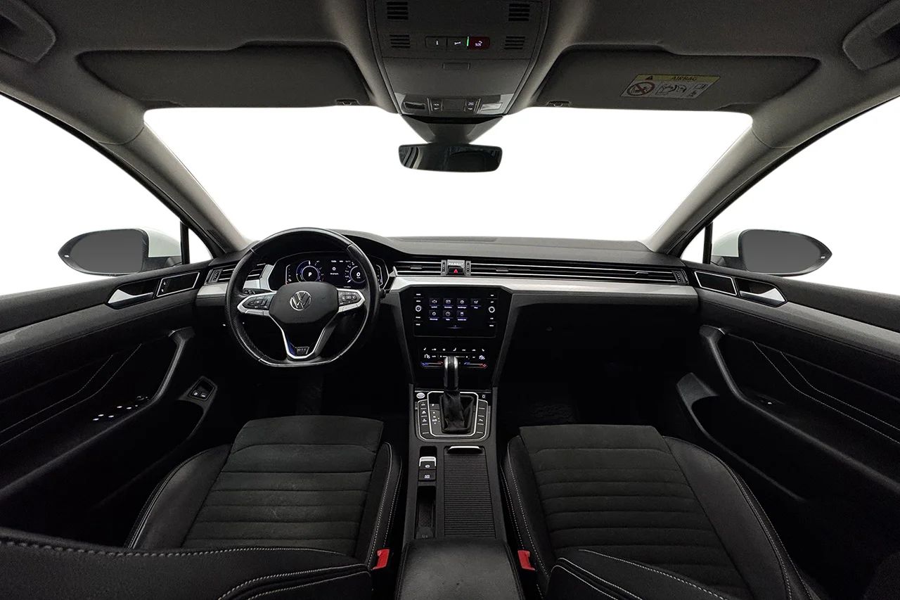 Volkswagen Passat SC GTE 1.4 TSI Läder/Alcantara Navi Kamera Cockpit Värmare – bild 16 av 37