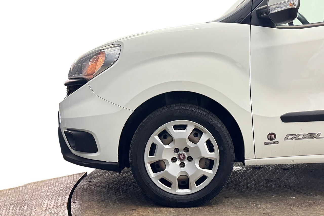Fiat Doblo Maxi 1.3 16V MultiJet 3-sits Drag Takräcke 95hk – bild 9 av 22