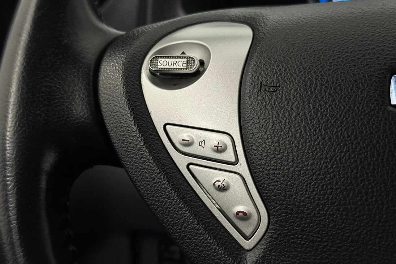 Nissan e-NV200 Skåp 40 kWh Inredd 2xSidodörr Kamera Rattvärme MOMS – bild 17 av 28