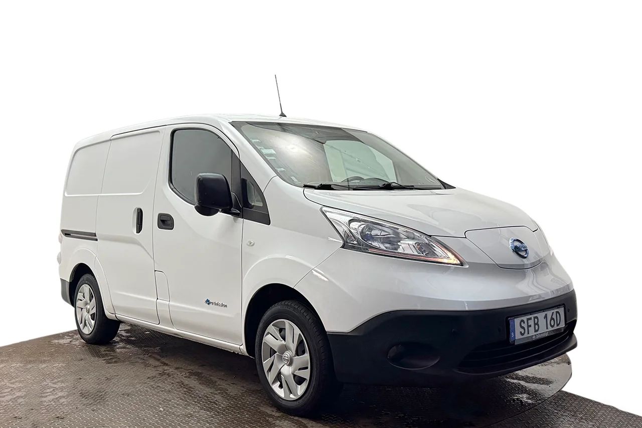 Nissan e-NV200 Skåp 40 kWh Inredd 2xSidodörr Kamera Rattvärme MOMS – bild 4 av 28