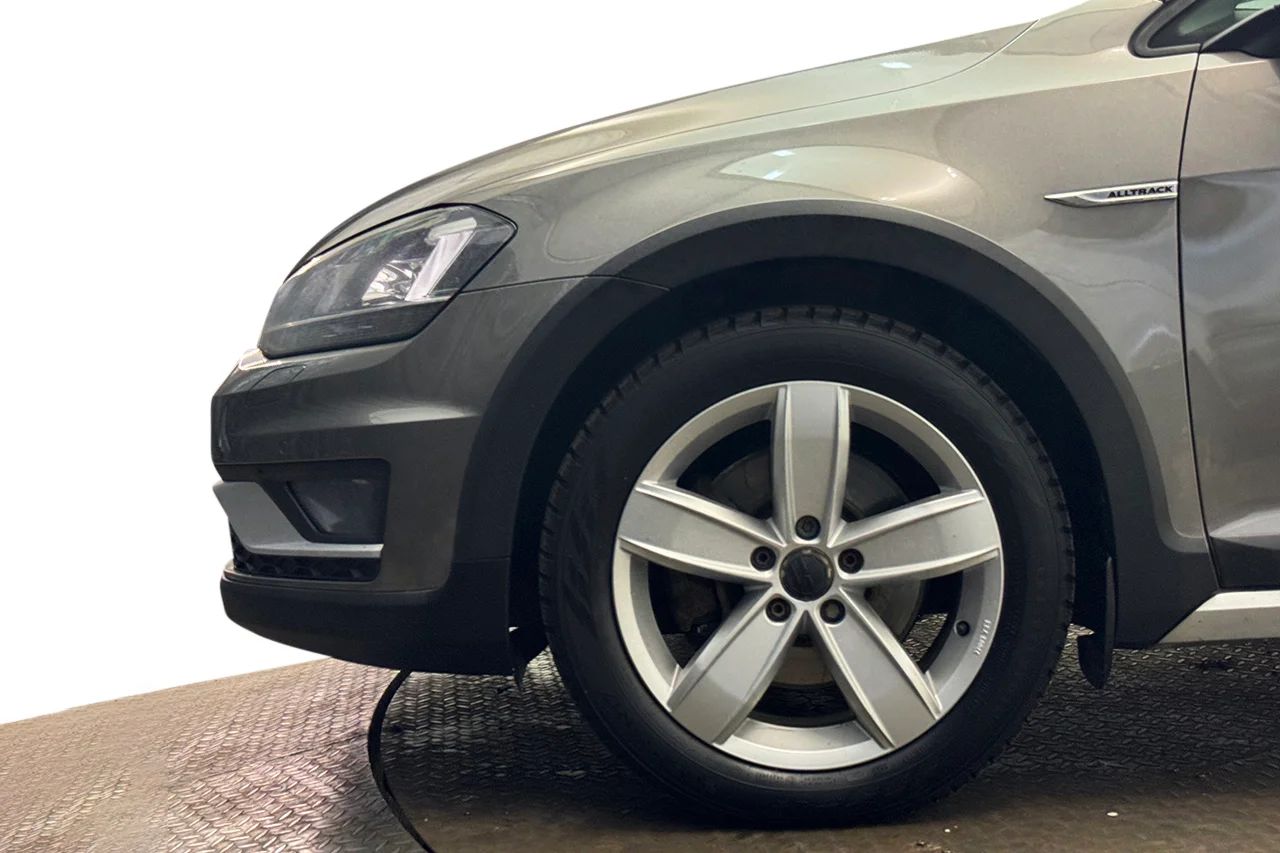 Volkswagen Golf Alltrack 2.0 TDI 4M Premium Drag Delskinn Massage Kamera Värmare – bild 10 av 32