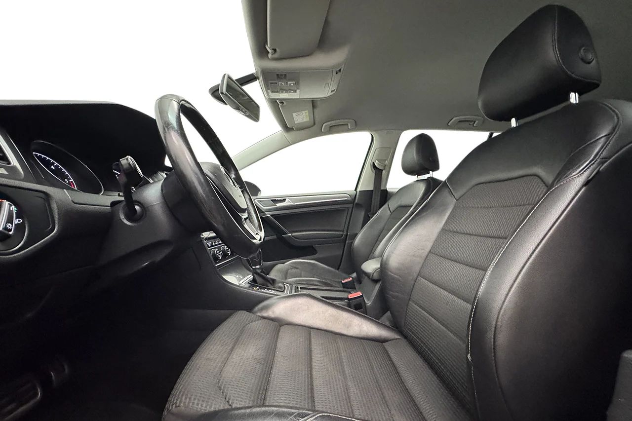 Volkswagen Golf Alltrack 2.0 TDI 4M Premium Drag Delskinn Massage Kamera Värmare – bild 11 av 32