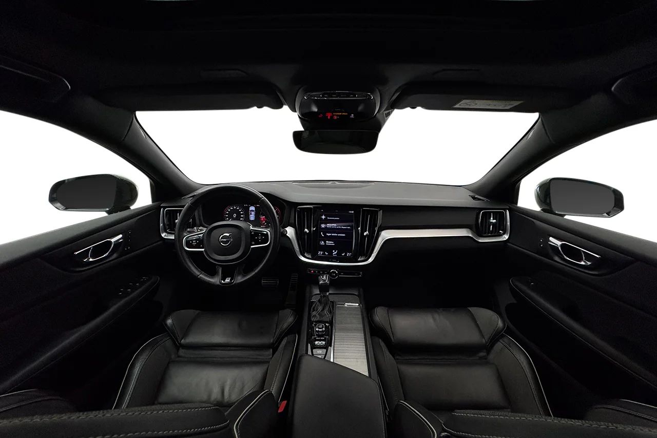 Volvo V60 D4 AWD Aut R-Design Pano Navi Värmare Delläder MOMS – bild 16 av 34