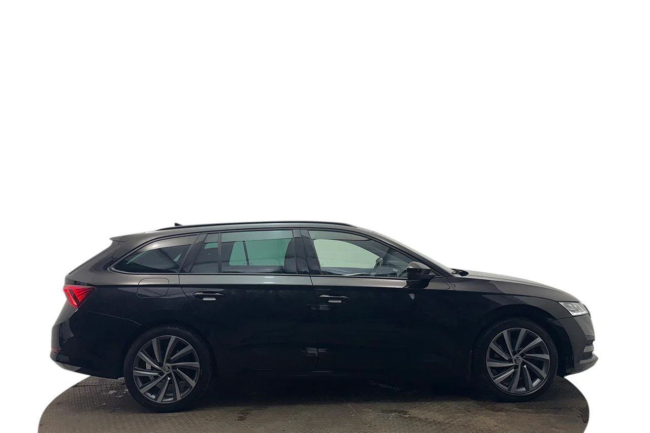 Skoda Octavia Kombi 2.0 TDI 4x4 Style Drag Kamera Cockpit Stolminne 200hk – bild 4 av 37