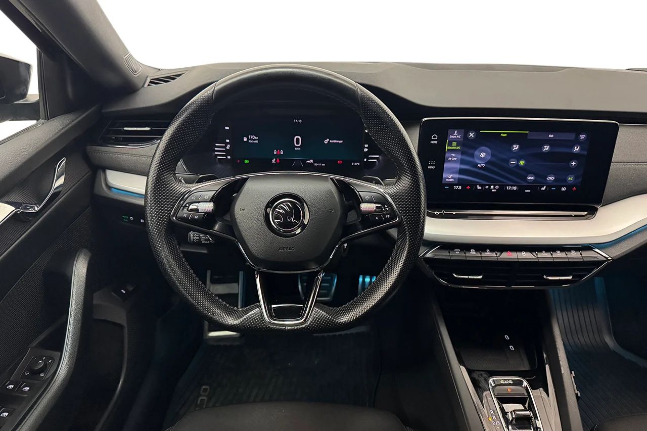 Skoda Octavia Kombi 2.0 TDI 4x4 Style Drag Kamera Cockpit Stolminne 200hk – bild 18 av 37