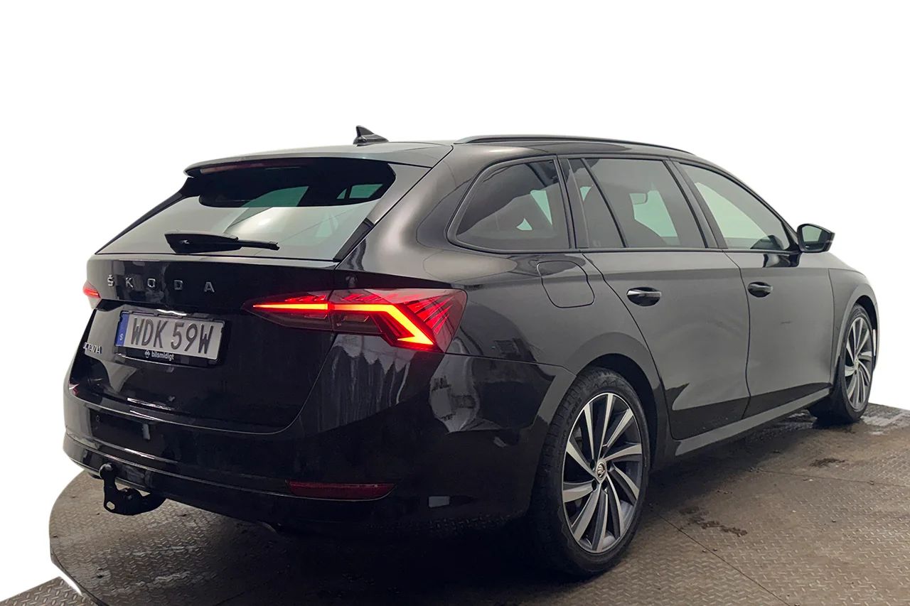 Skoda Octavia Kombi 2.0 TDI 4x4 Style Drag Kamera Cockpit Stolminne 200hk – bild 5 av 37