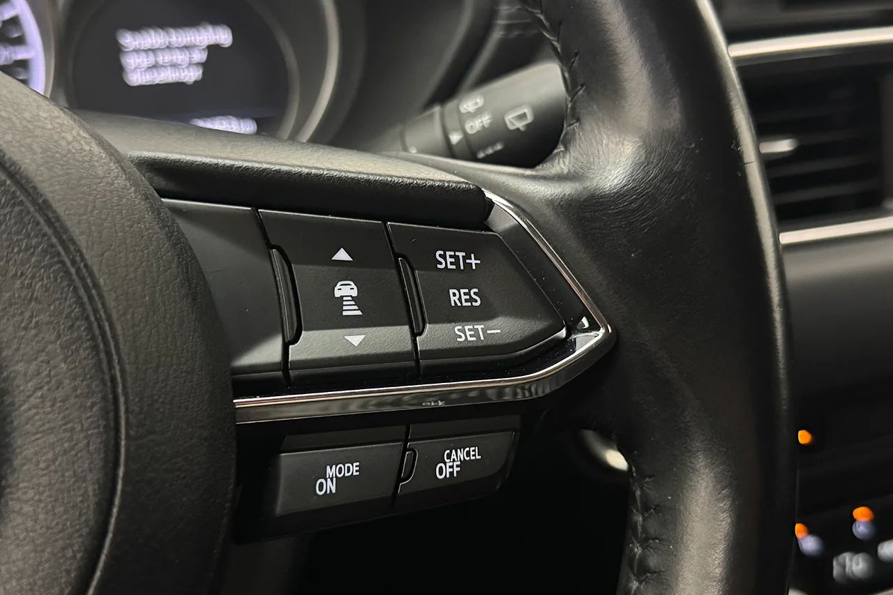 Mazda CX-5 2.2 SKYACTIV-D AWD HUD Navi 360° P-Sens Kupévärmare – bild 20 av 33