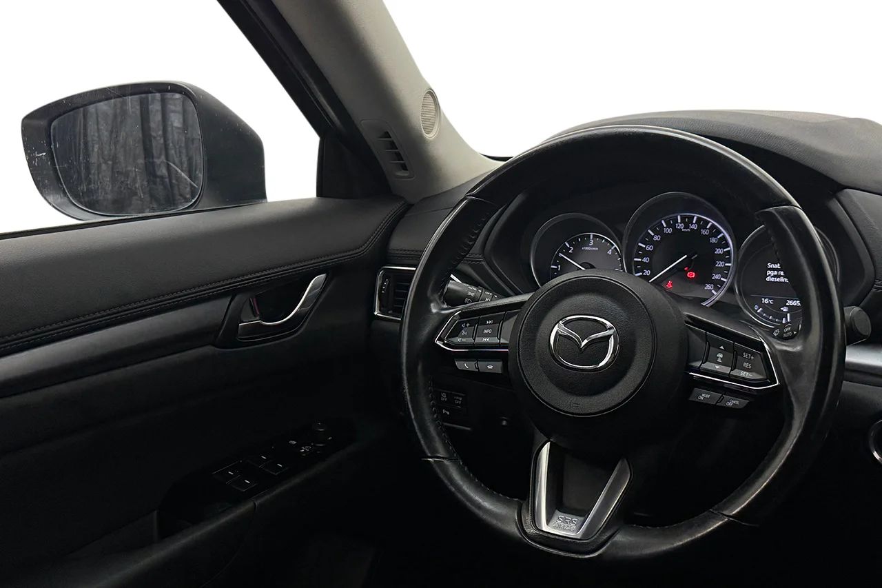 Mazda CX-5 2.2 SKYACTIV-D AWD HUD Navi 360° P-Sens Kupévärmare – bild 16 av 33