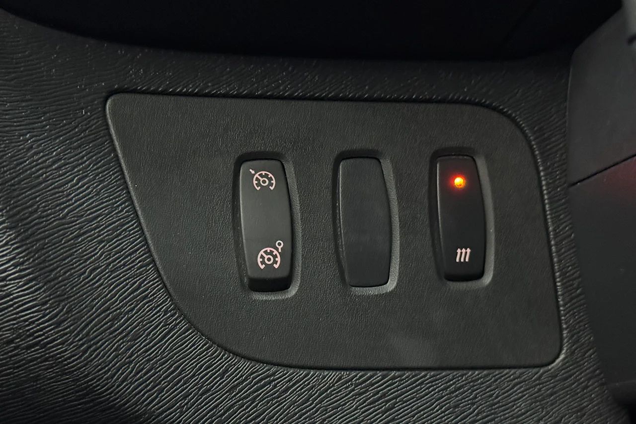 Renault Kangoo ZE Maxi 33 kWh Köpt batteri Inredd Kamera P-Sens Värmare – bild 29 av 29