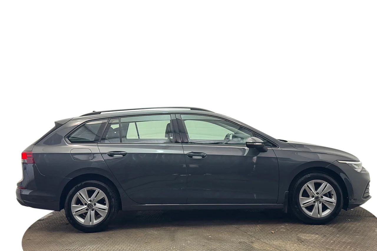 Volkswagen Golf VIII Variant 1.5 TGI 2024 – bild 4 av 31