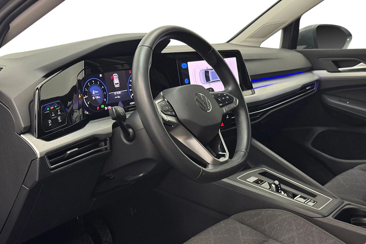 Volkswagen Golf VIII Variant 1.5 TGI 2024 – bild 12 av 31