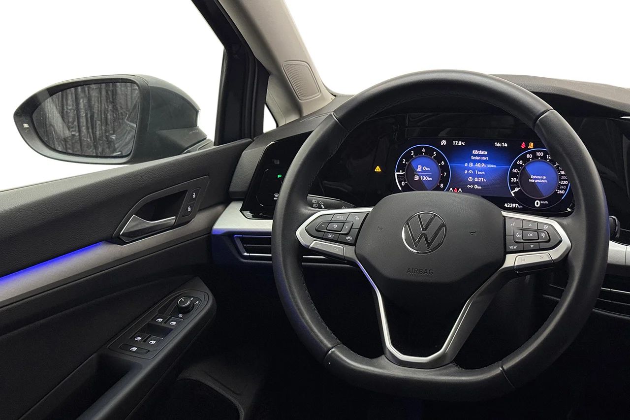 Volkswagen Golf VIII Variant 1.5 TGI 2024 – bild 16 av 31