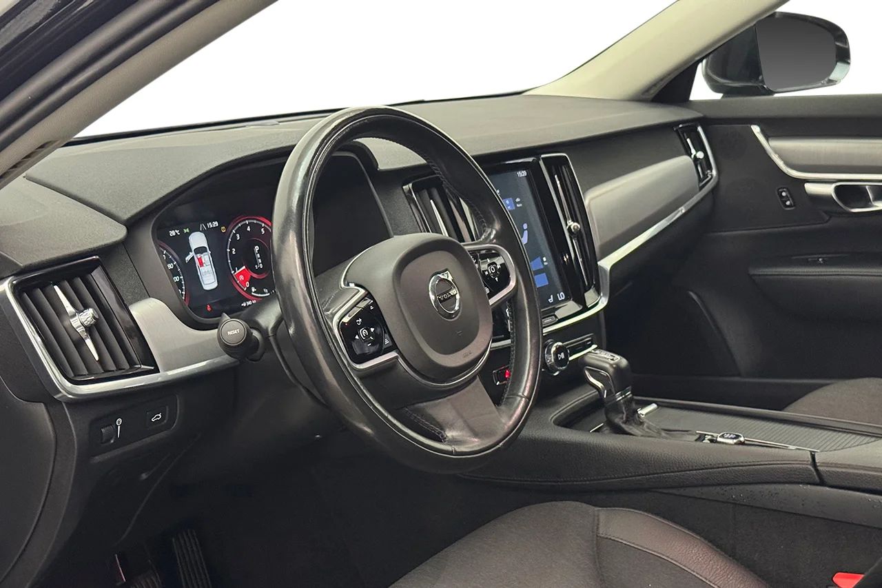 Volvo S90 T4 Aut Momentum Delläder Värmare Cockpit 190hk – bild 12 av 31