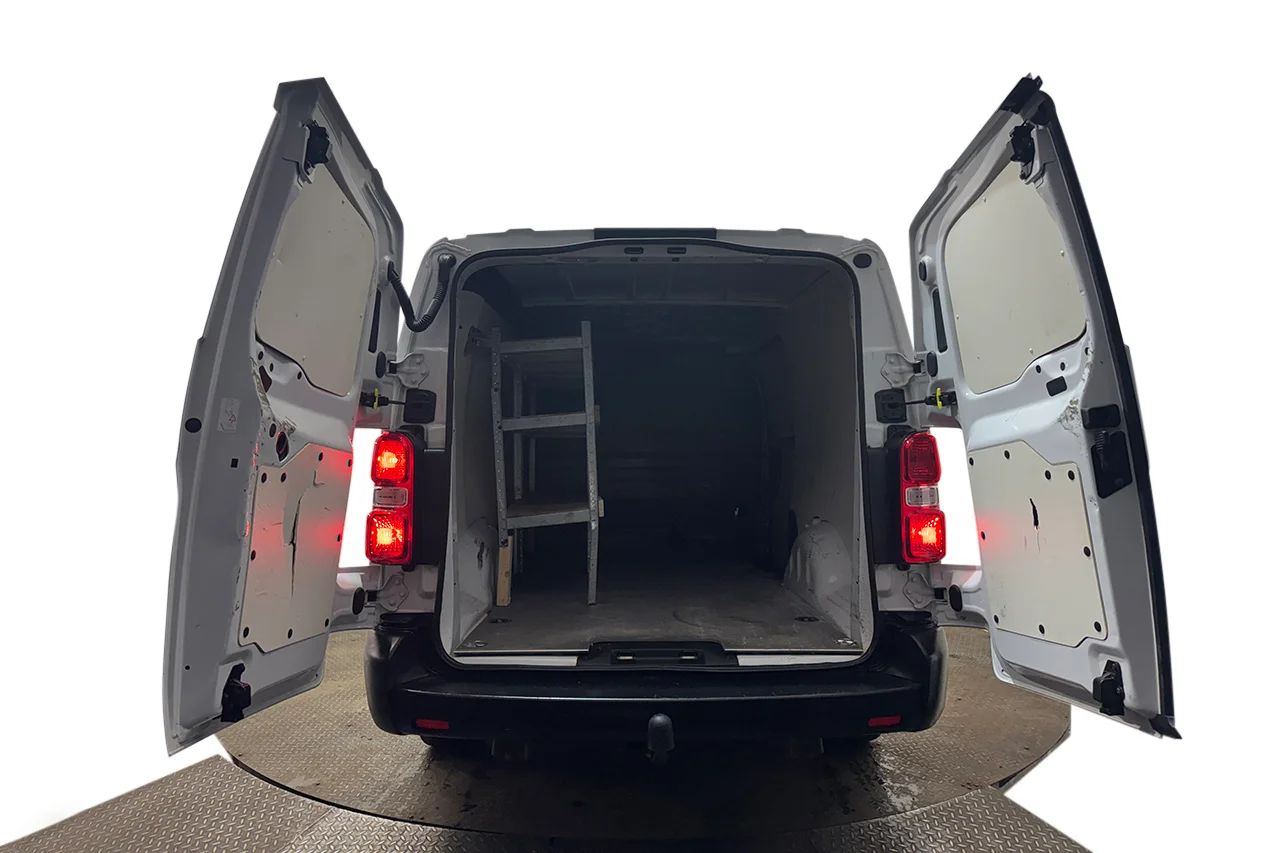 Fiat Scudo Maxi 2.0 Multijet L3 Drag Inredd 3-sits Värmare MOMS 145hk – bild 6 av 24