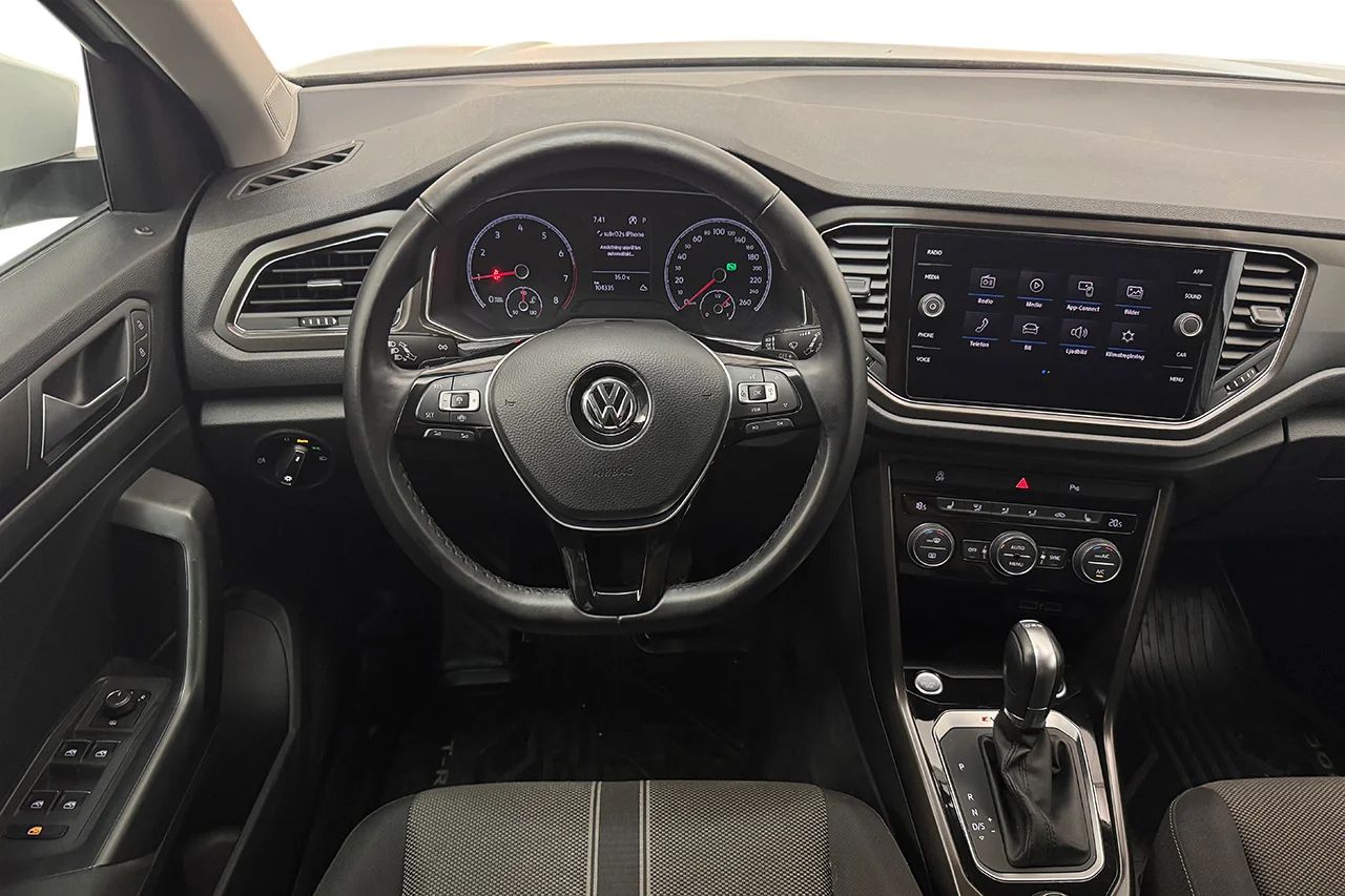 Volkswagen T-Roc 1.5 TSI 4M Aut Keyless P-Sens MOMS 150hk – bild 16 av 29