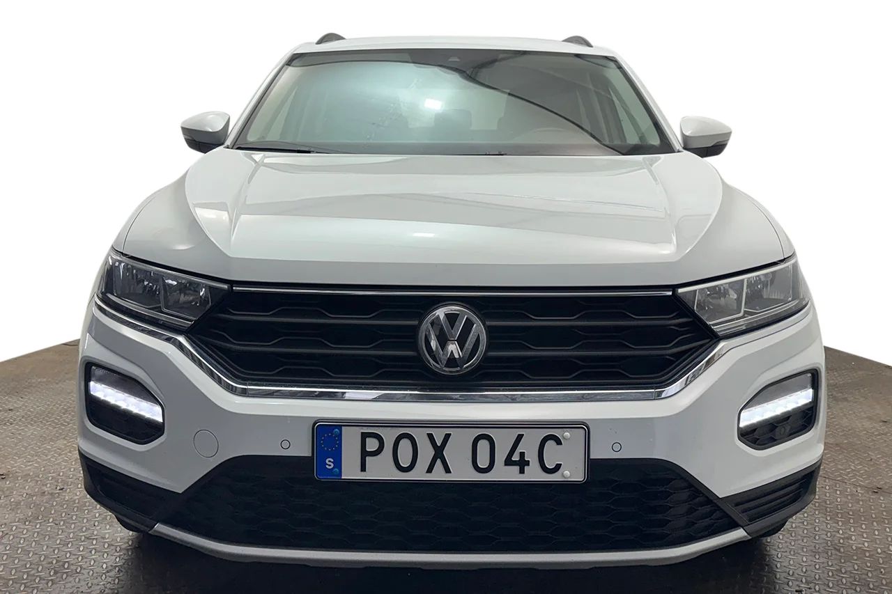 Volkswagen T-Roc 1.5 TSI 4M Aut Keyless P-Sens MOMS 150hk – bild 2 av 29
