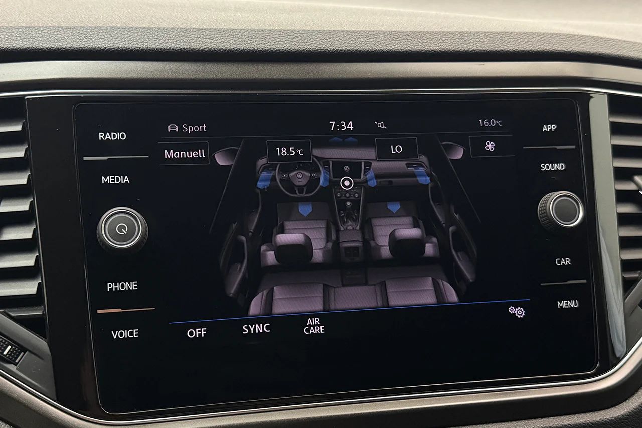 Volkswagen T-Roc 1.5 TSI 4M Aut Keyless P-Sens MOMS 150hk – bild 21 av 29