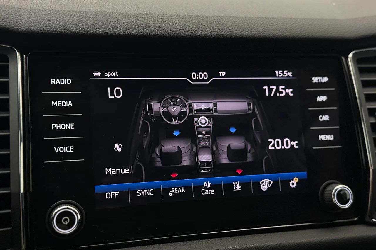 Skoda Kodiaq 2.0 TSI 4x4 Aut Business Drag Läder Stolminne 360° CANTON 180hk – bild 24 av 33